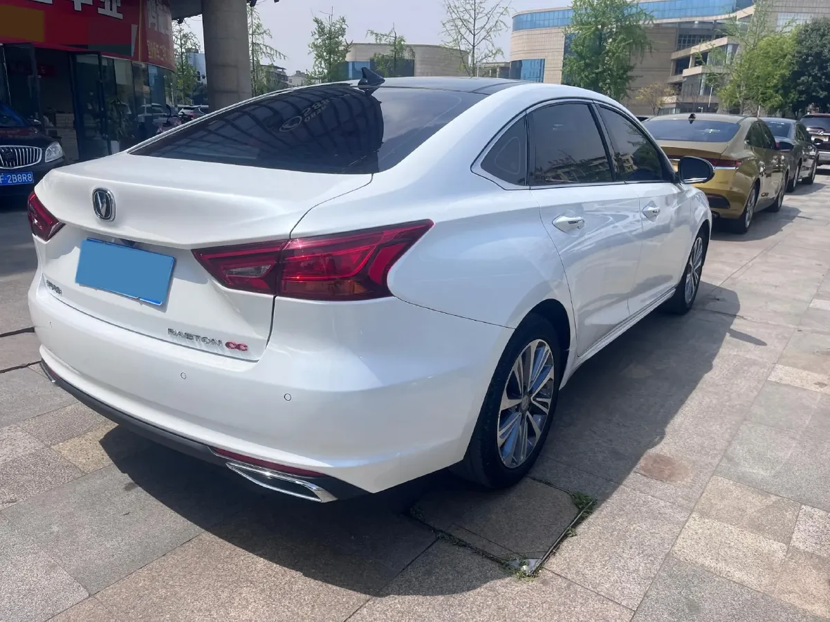 2020 ChangAn Raeton CC 1.5T 156HP L4 6AT,autocango,china used car exporter,china ev exporter,chinese used car exporter,chinese used ev exporter