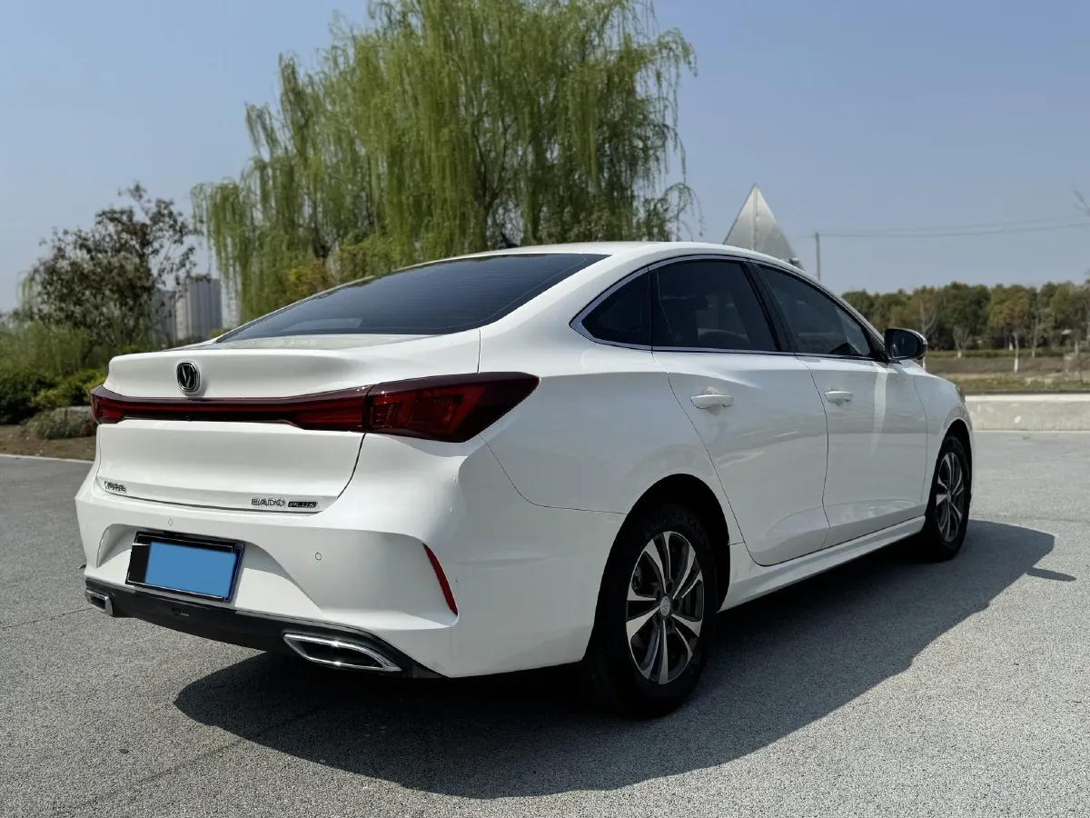 2025 ChangAn Eado 1.4T 160HP L4 7DCT,autocango,china used car exporter,china ev exporter,chinese used car exporter,chinese used ev exporter
