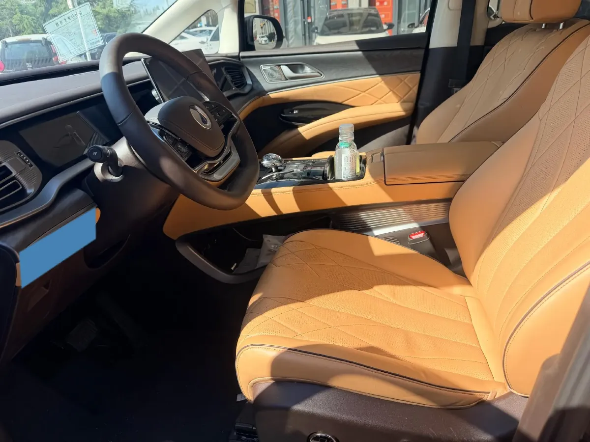 2022 HongQi HS7 3.0T 337HP V6 8AT,autocango,china used car exporter,china ev exporter,chinese used car exporter,chinese used ev exporter