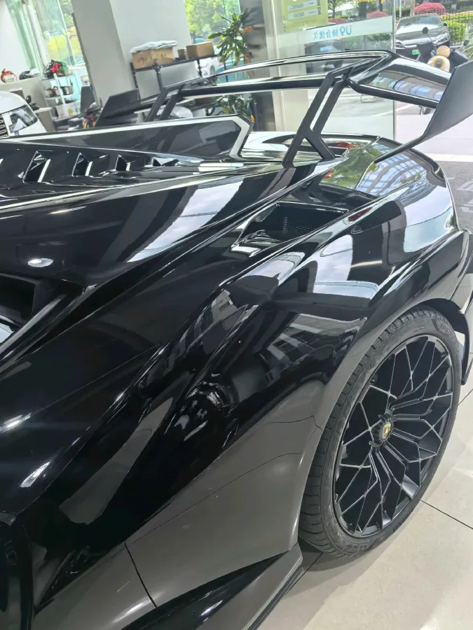 2021 Lamborghini Huracán 5.2L 640HP V10 7DCT,autocango,china used car exporter,china ev exporter,chinese used car exporter,chinese used ev exporter