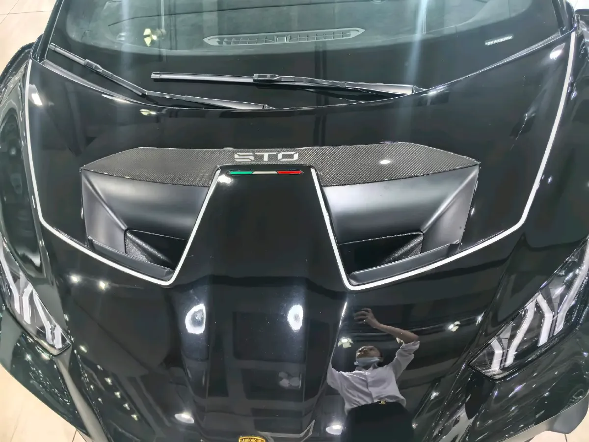 2021 Lamborghini Huracán 5.2L 640HP V10 7DCT,autocango,china used car exporter,china ev exporter,chinese used car exporter,chinese used ev exporter