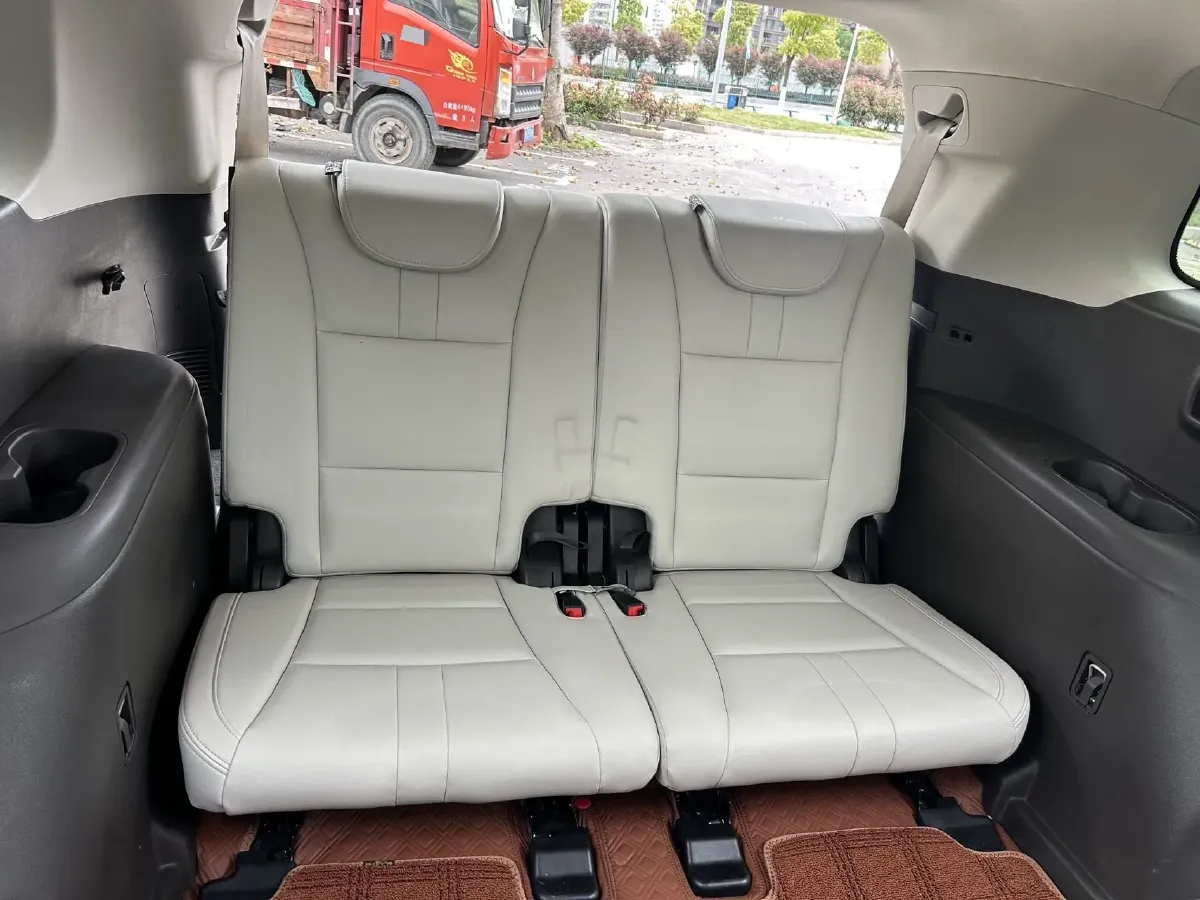 2020 GAC Trumpchi GS8 2.0T 252HP L4 6AT,autocango,china used car exporter,china ev exporter,chinese used car exporter,chinese used ev exporter