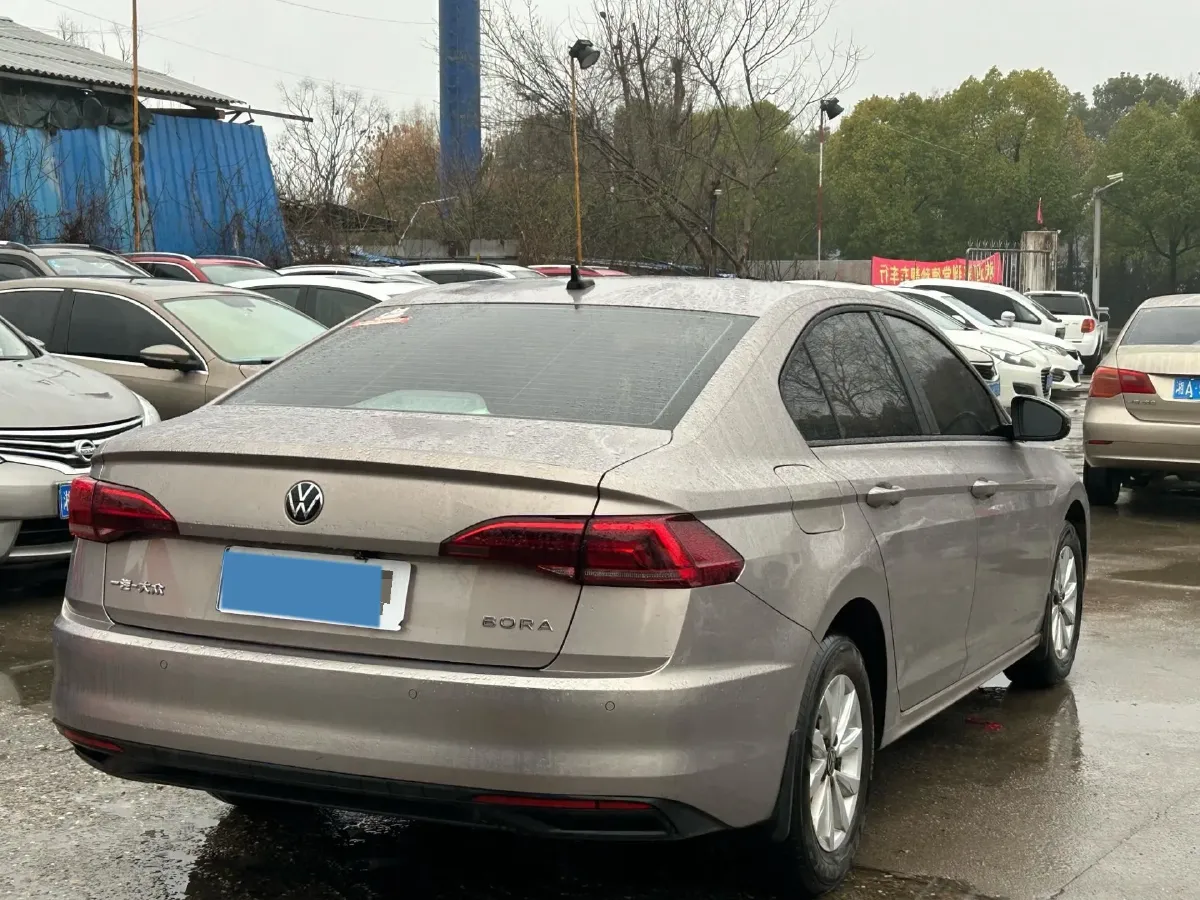 2021 Volkswagen Bora 1.5L 113HP L4 6AT,autocango,china used car exporter,china ev exporter,chinese used car exporter,chinese used ev exporter