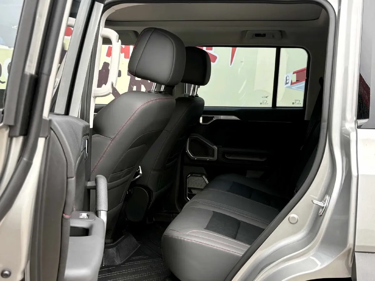 2024 Jetour ShanHai TravellerC-DM 1.5T 156HP L4 3DHT PHEV 26.7KWH,autocango,china used car exporter,china ev exporter,chinese used car exporter,chinese used ev exporter