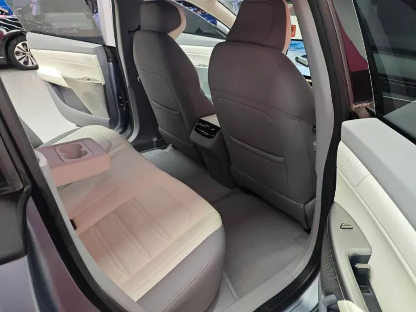 2024 DongFeng eπ eπ007 BEV 70.26KWH,autocango,china used car exporter,china ev exporter,chinese used car exporter,chinese used ev exporter