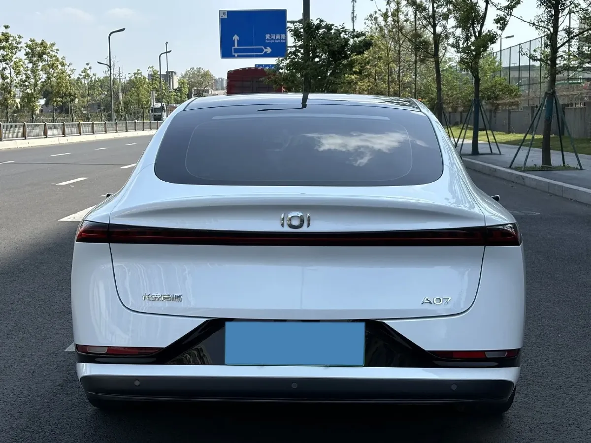 2023 ChangAn QiYuan A07 1.5L 95HP L4 REEV 28.4KWH,autocango,china used car exporter,china ev exporter,chinese used car exporter,chinese used ev exporter