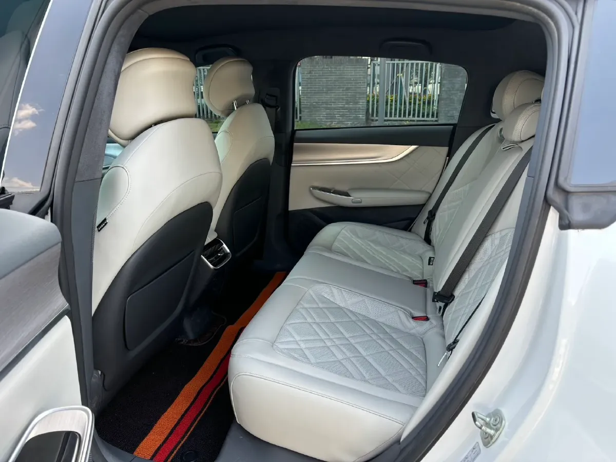 2023 ChangAn QiYuan A07 1.5L 95HP L4 REEV 28.4KWH,autocango,china used car exporter,china ev exporter,chinese used car exporter,chinese used ev exporter