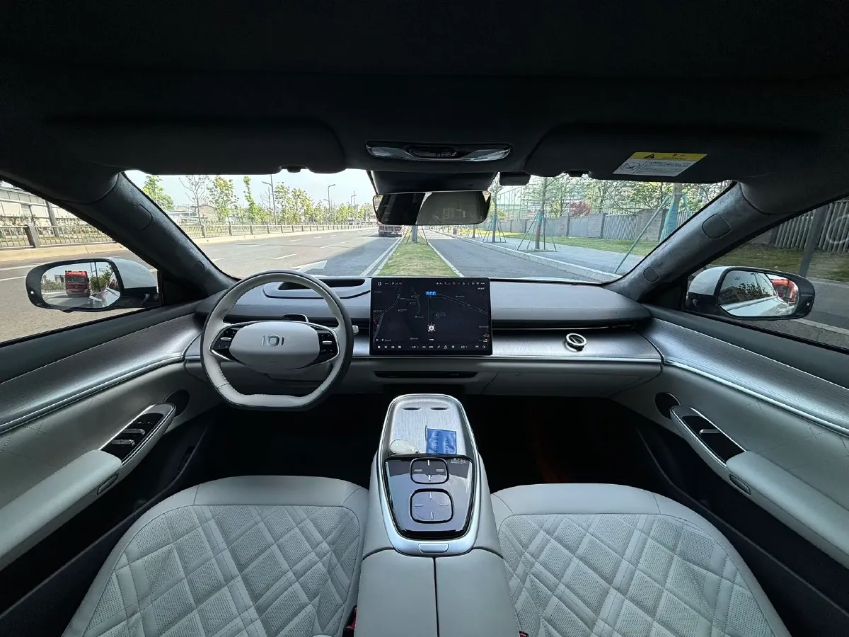 2023 ChangAn QiYuan A07 1.5L 95HP L4 REEV 28.4KWH,autocango,china used car exporter,china ev exporter,chinese used car exporter,chinese used ev exporter