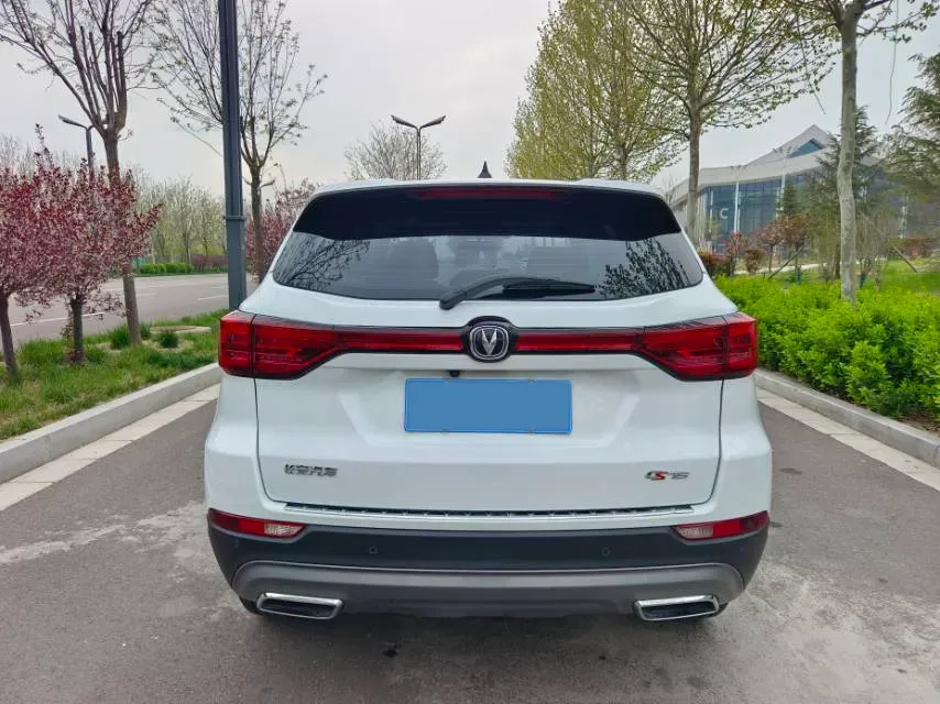 2023 ChangAn CS75 1.5T 188HP L4 7DCT,autocango,china used car exporter,china ev exporter,chinese used car exporter,chinese used ev exporter