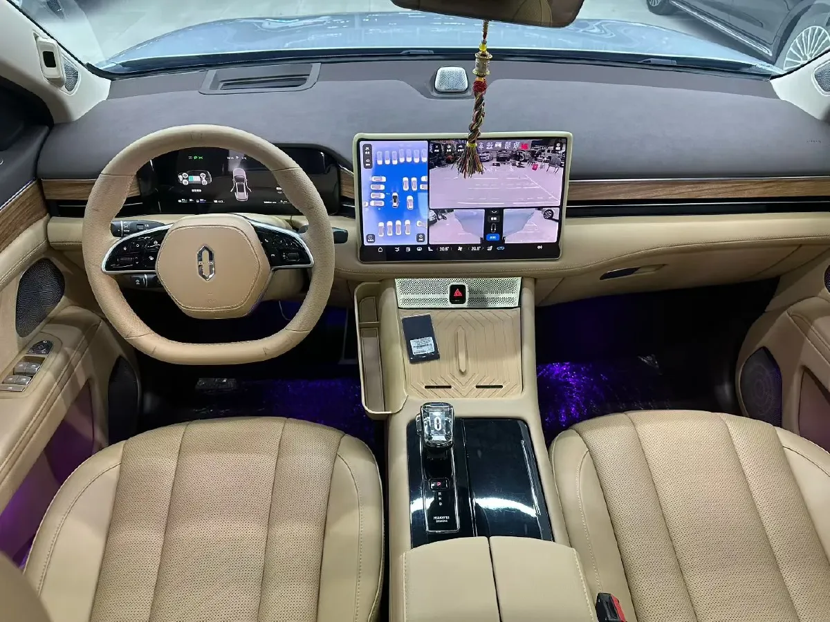 2024 AITO AITO M7 1.5T 152HP L4 REEV 40KWH,autocango,china used car exporter,china ev exporter,chinese used car exporter,chinese used ev exporter