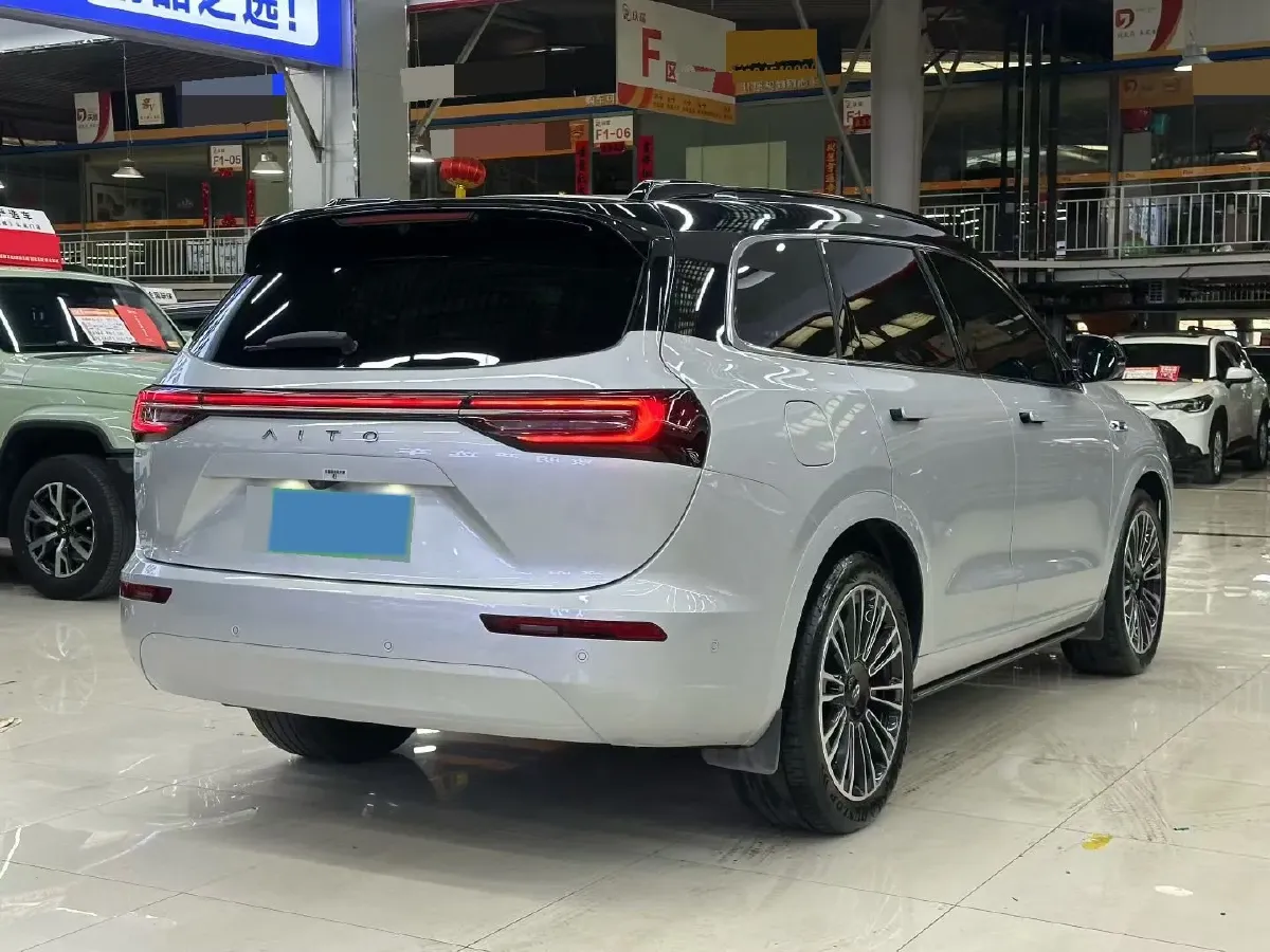 2024 AITO AITO M7 1.5T 152HP L4 REEV 40KWH,autocango,china used car exporter,china ev exporter,chinese used car exporter,chinese used ev exporter