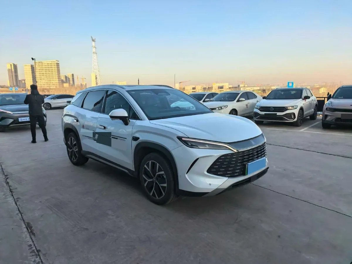 2025 BYD SongL DM-i 1.5L 101HP L4 E-CVT PHEV 26.6KWH,autocango,china used car exporter,china ev exporter,chinese used car exporter,chinese used ev exporter