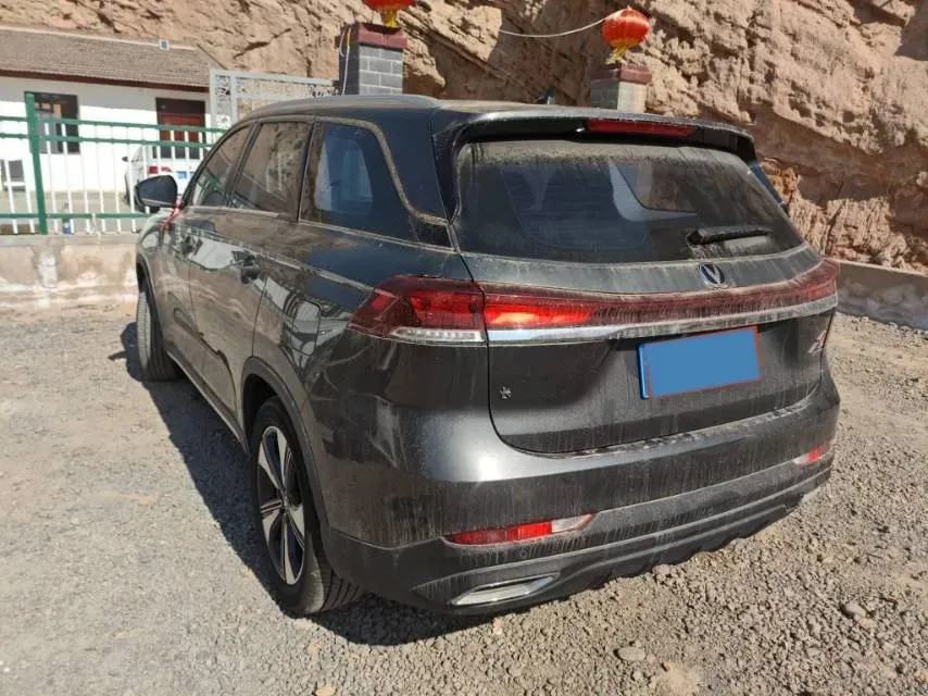 2024 ChangAn X7 PLUS 1.5T 188HP L4 7DCT,autocango,china used car exporter,china ev exporter,chinese used car exporter,chinese used ev exporter