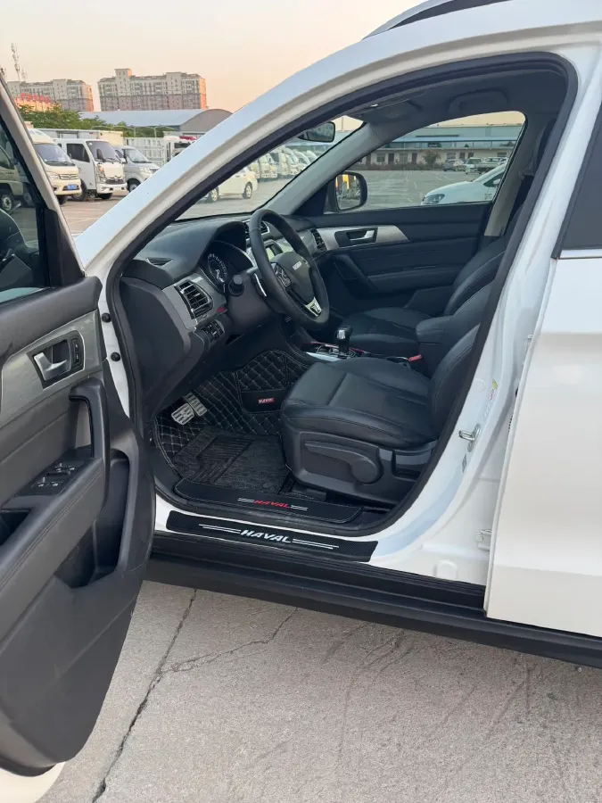 2018 Haval H2 1.5T 150HP L4 7DCT,autocango,china used car exporter,china ev exporter,chinese used car exporter,chinese used ev exporter