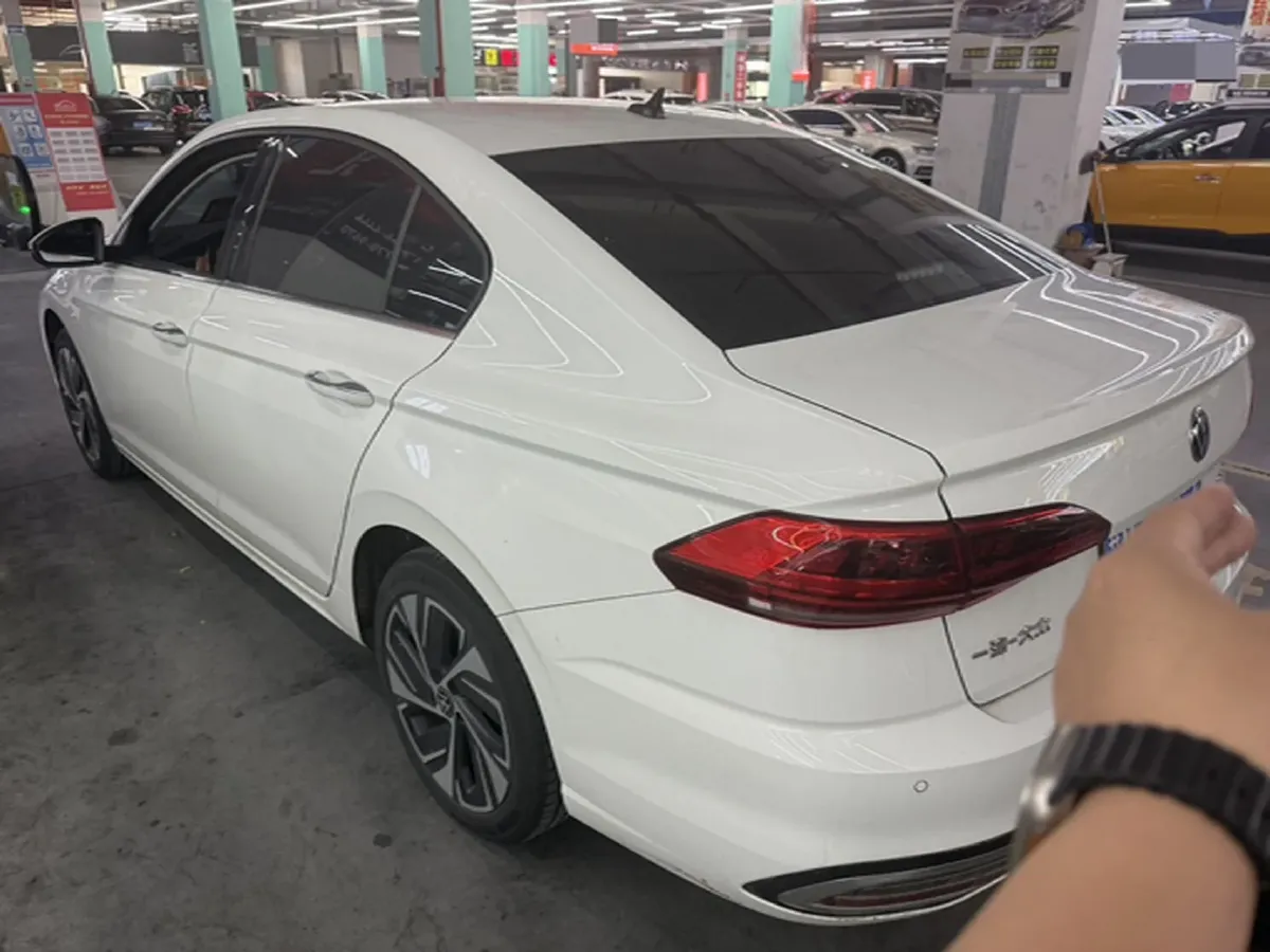 2023 Volkswagen Bora 1.2T 116HP L4 7DCT,autocango,china used car exporter,china ev exporter,chinese used car exporter,chinese used ev exporter