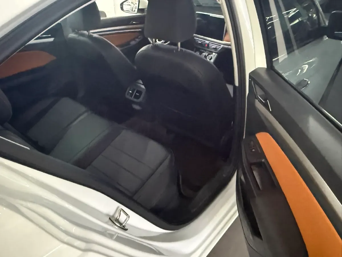 2023 Volkswagen Bora 1.2T 116HP L4 7DCT,autocango,china used car exporter,china ev exporter,chinese used car exporter,chinese used ev exporter