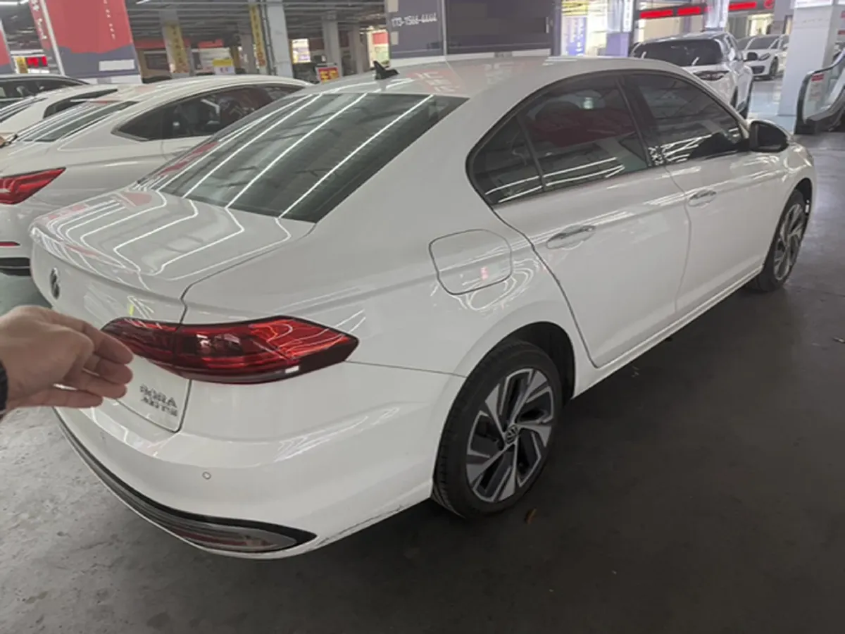 2023 Volkswagen Bora 1.2T 116HP L4 7DCT,autocango,china used car exporter,china ev exporter,chinese used car exporter,chinese used ev exporter