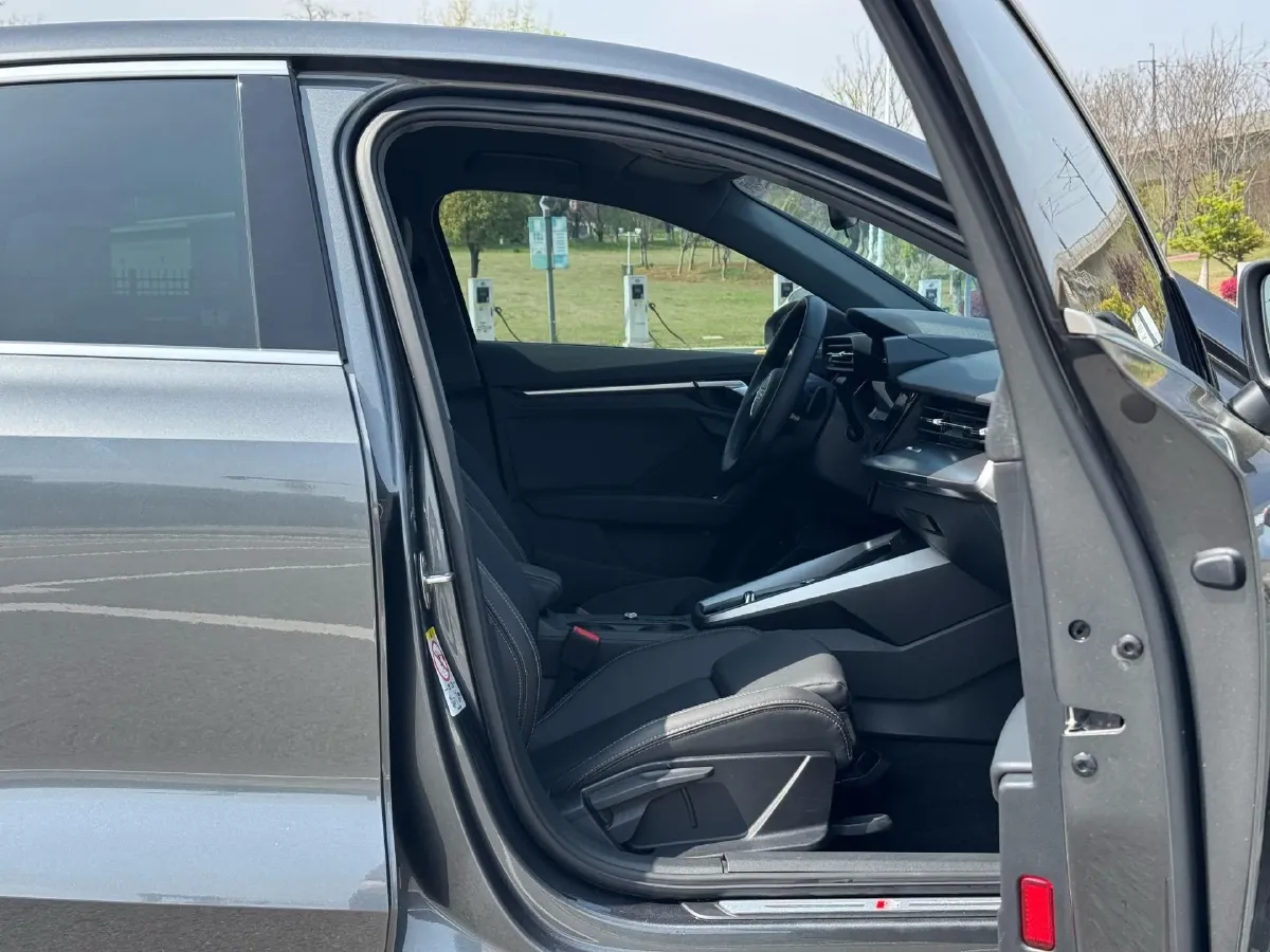 2024 Audi A3 1.4T 150HP L4 7DCT,autocango,china used car exporter,china ev exporter,chinese used car exporter,chinese used ev exporter