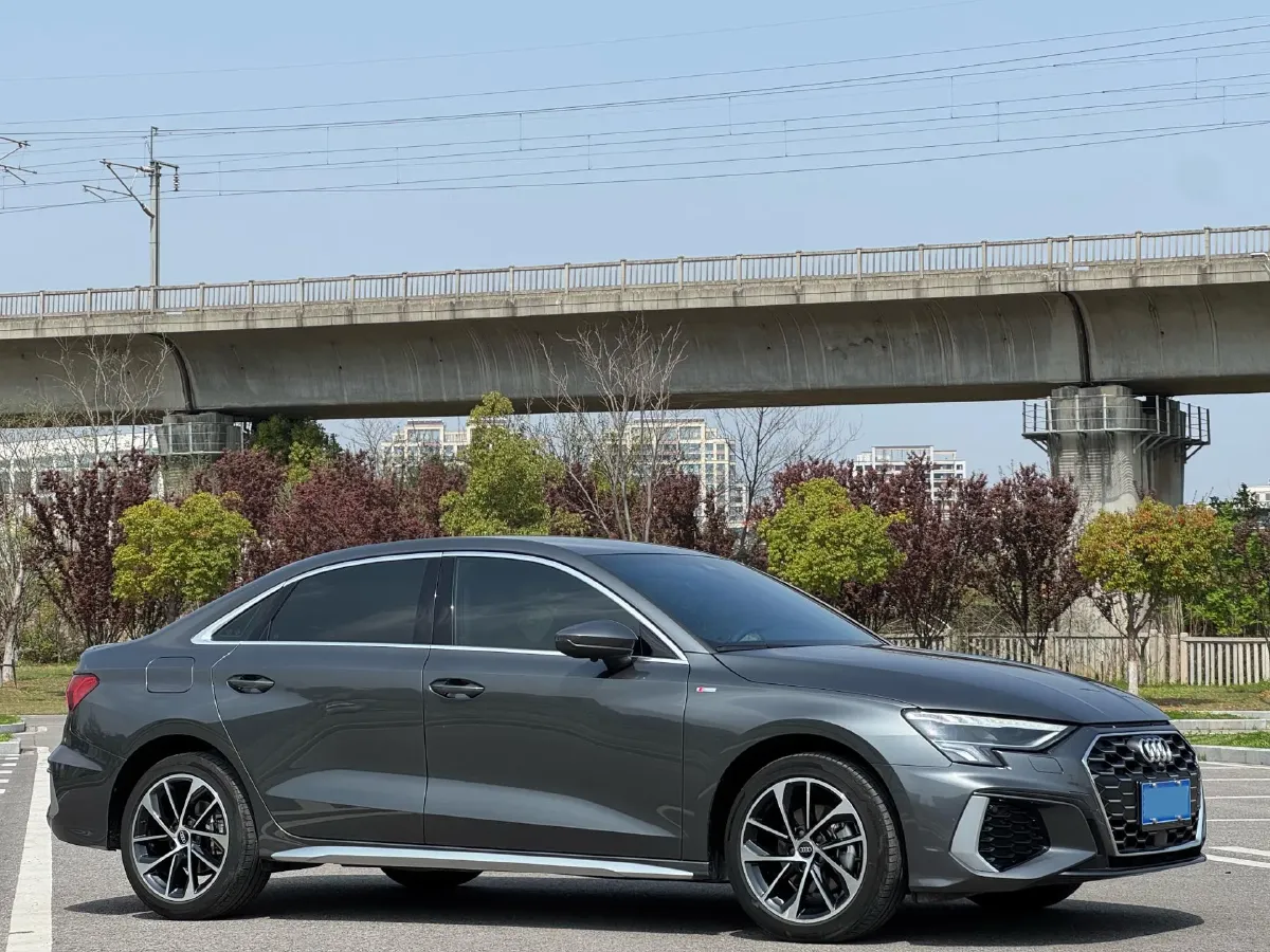 2024 Audi A3 1.4T 150HP L4 7DCT,autocango,china used car exporter,china ev exporter,chinese used car exporter,chinese used ev exporter