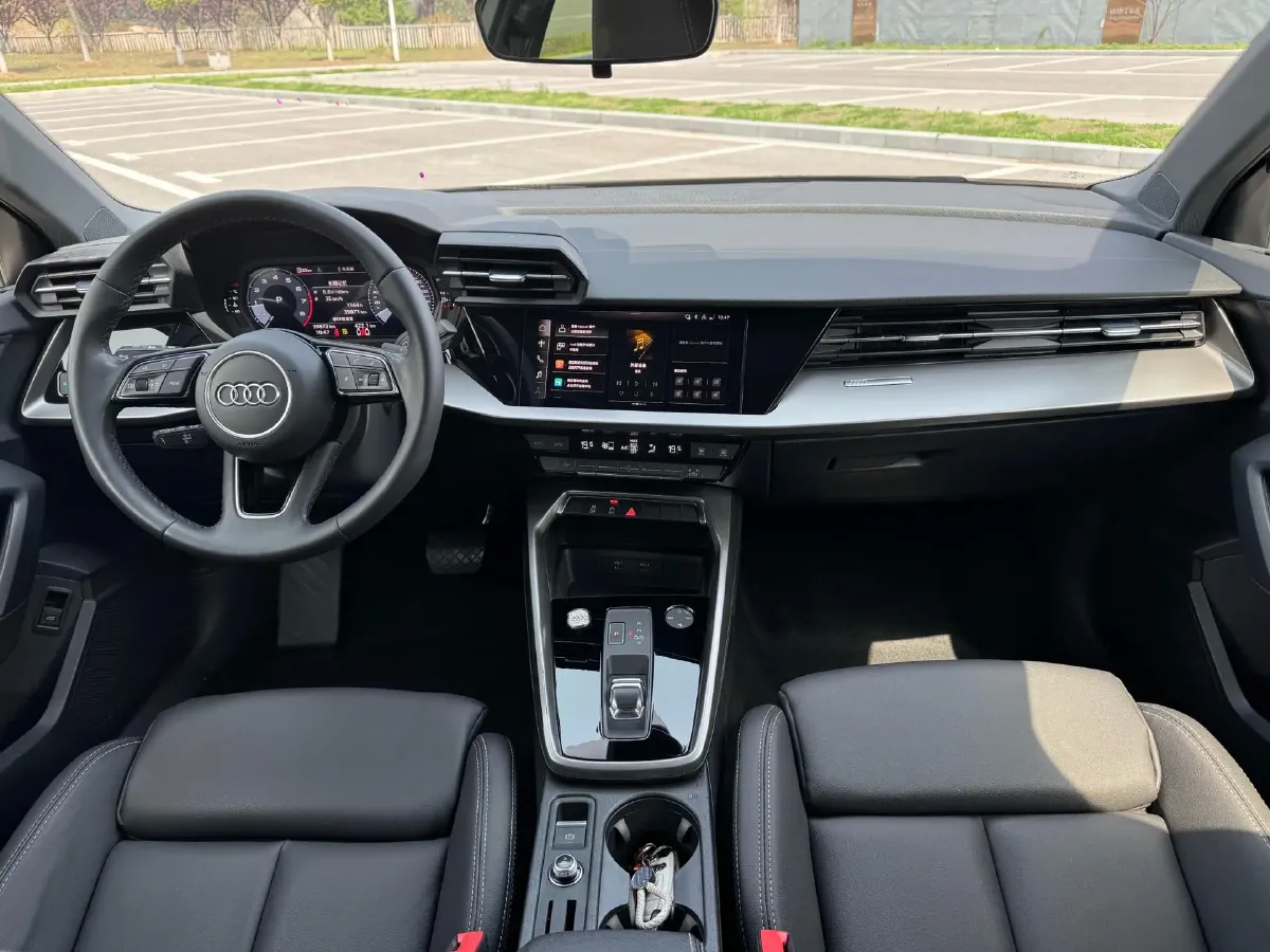 2024 Audi A3 1.4T 150HP L4 7DCT,autocango,china used car exporter,china ev exporter,chinese used car exporter,chinese used ev exporter