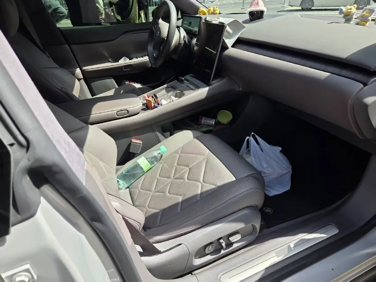 2024 NIO ET7 BEV 75KWH,autocango,china used car exporter,china ev exporter,chinese used car exporter,chinese used ev exporter