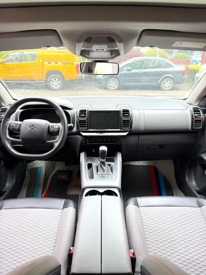 2017 Citroen C5 Aircross 1.6T 167HP L4 6AT,autocango,china used car exporter,china ev exporter,chinese used car exporter,chinese used ev exporter