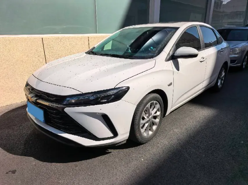 2023 Chevrolet Monza 1.5L 113HP L4 6DCT,autocango,china used car exporter,china ev exporter,chinese used car exporter,chinese used ev exporter