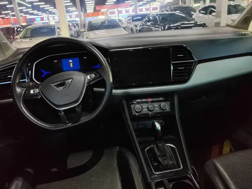 2022 Jetta VS7 1.4T 150HP L4 6AT,autocango,china used car exporter,china ev exporter,chinese used car exporter,chinese used ev exporter