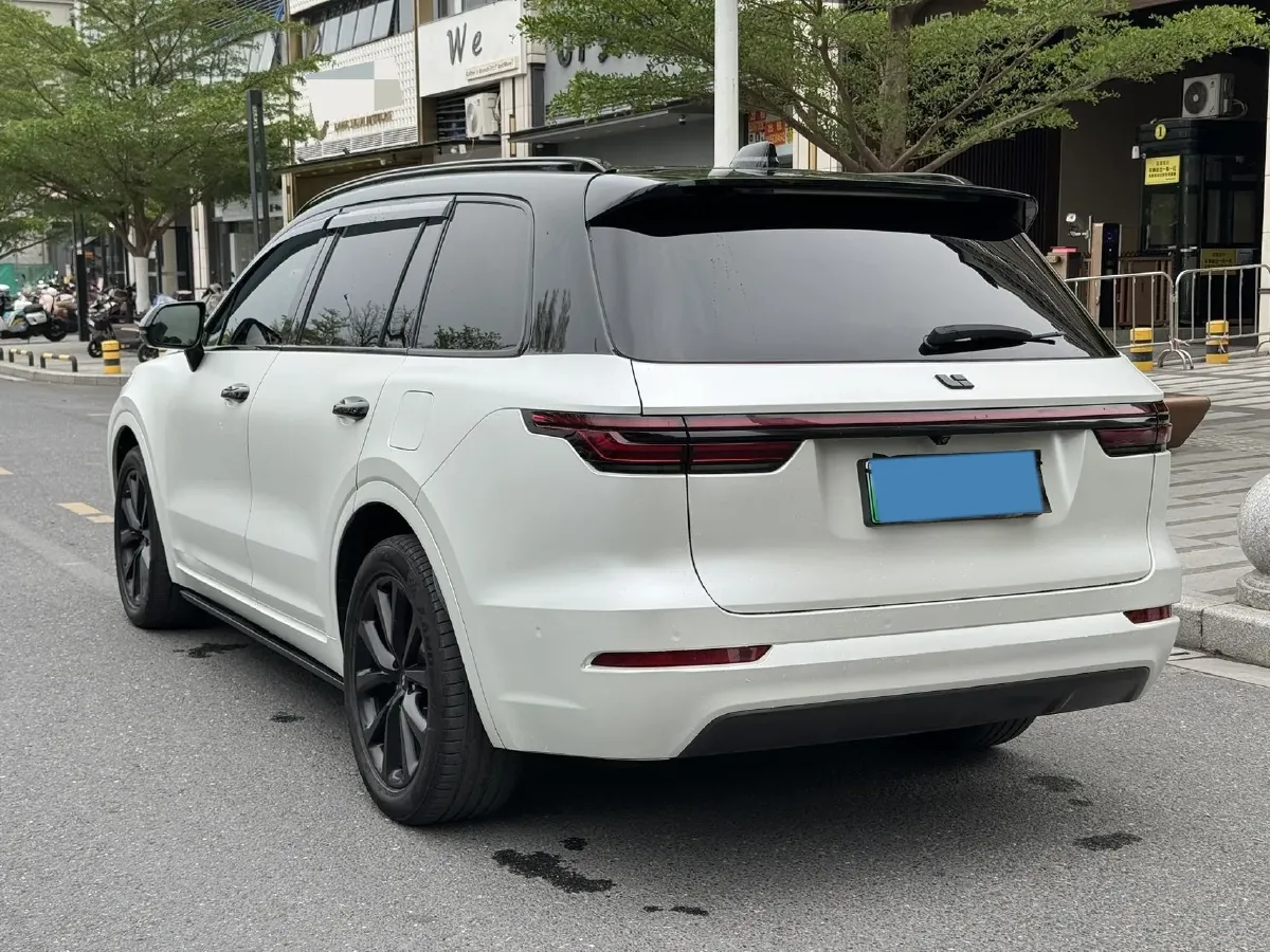2021 Li ONE Range Extended 131HP REEV 40.5KWH,autocango,china used car exporter,china ev exporter,chinese used car exporter,chinese used ev exporter