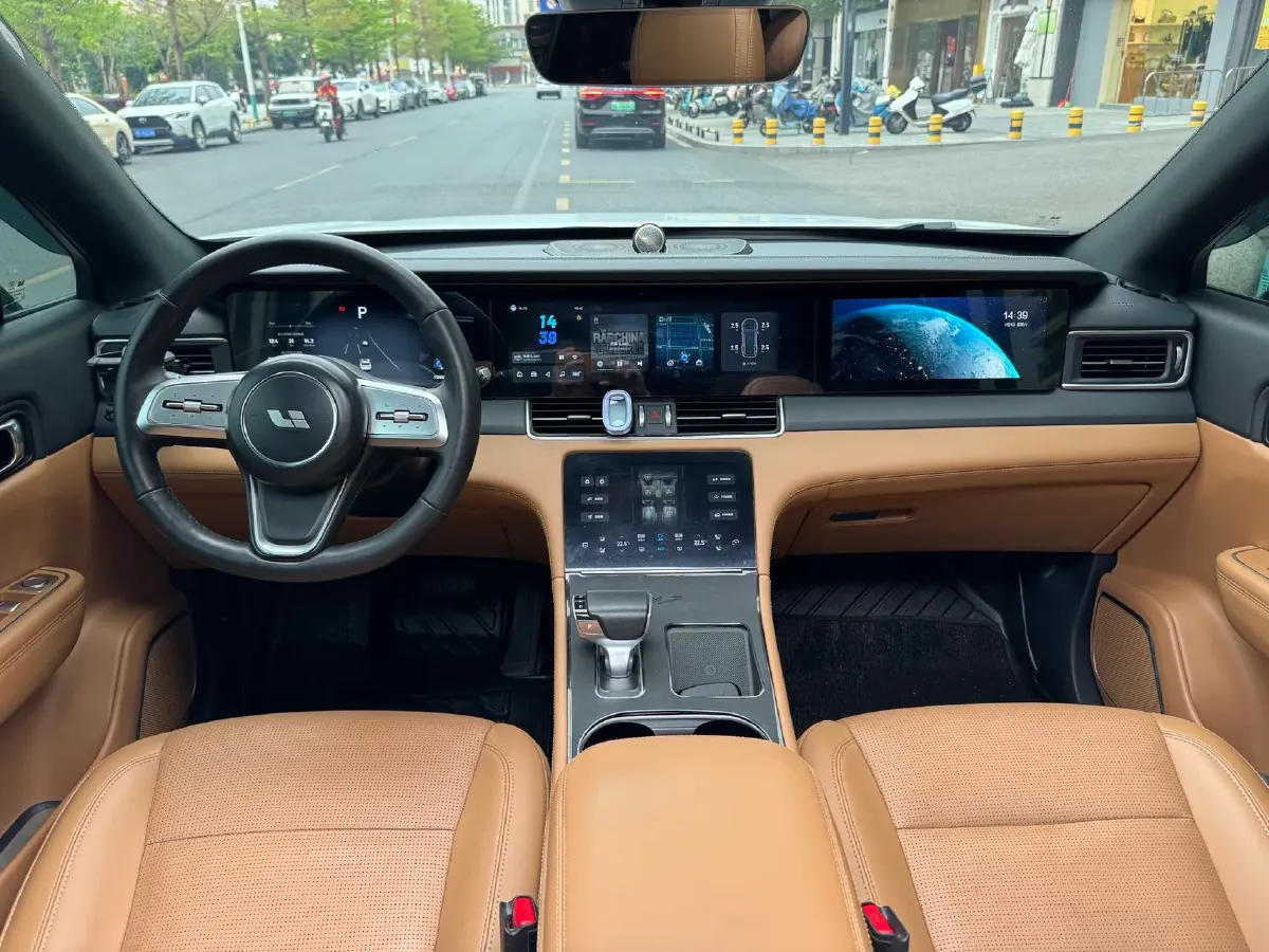 2021 Li ONE Range Extended 131HP REEV 40.5KWH,autocango,china used car exporter,china ev exporter,chinese used car exporter,chinese used ev exporter