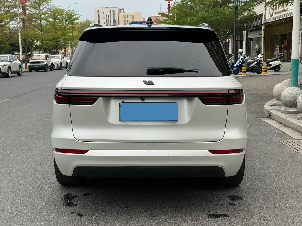 2021 Li ONE Range Extended 131HP REEV 40.5KWH,autocango,china used car exporter,china ev exporter,chinese used car exporter,chinese used ev exporter