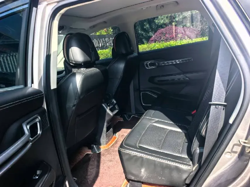 2020 Geely Okavango 1.8T 184HP L4 7DCT,autocango,china used car exporter,china ev exporter,chinese used car exporter,chinese used ev exporter