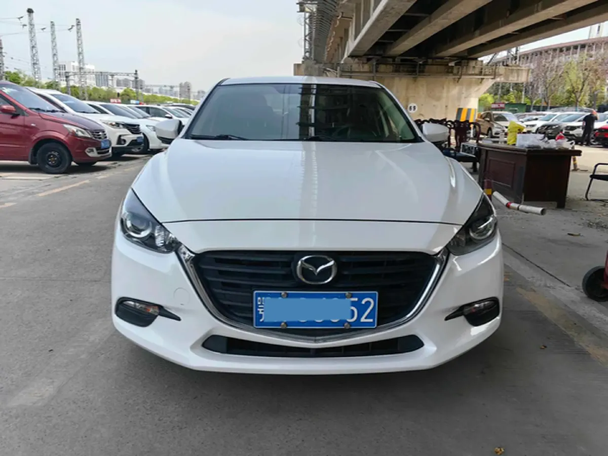 2017 Mazda 3 Axela 1.5L 117HP L4 6MT,autocango,china used car exporter,china ev exporter,chinese used car exporter,chinese used ev exporter