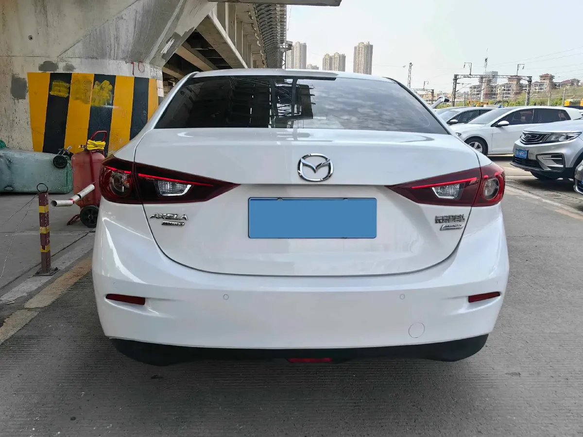 2017 Mazda 3 Axela 1.5L 117HP L4 6MT,autocango,china used car exporter,china ev exporter,chinese used car exporter,chinese used ev exporter