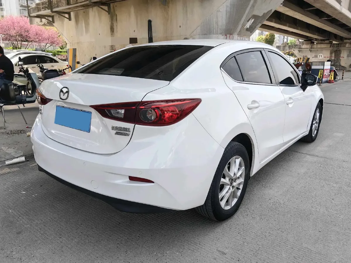 2017 Mazda 3 Axela 1.5L 117HP L4 6MT,autocango,china used car exporter,china ev exporter,chinese used car exporter,chinese used ev exporter