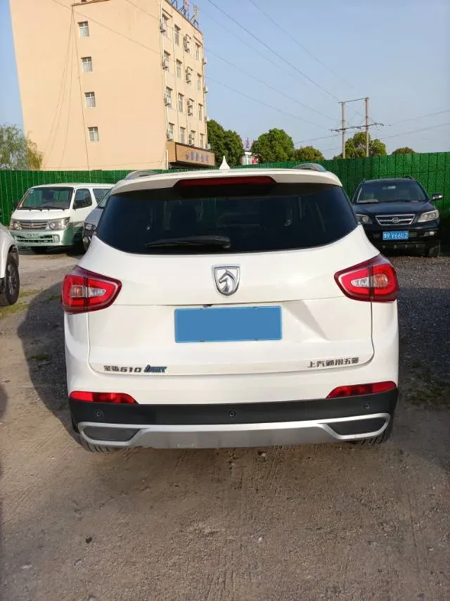 2017 BaoJun 310W 1.5L 105HP L4 6MT,autocango,china used car exporter,china ev exporter,chinese used car exporter,chinese used ev exporter
