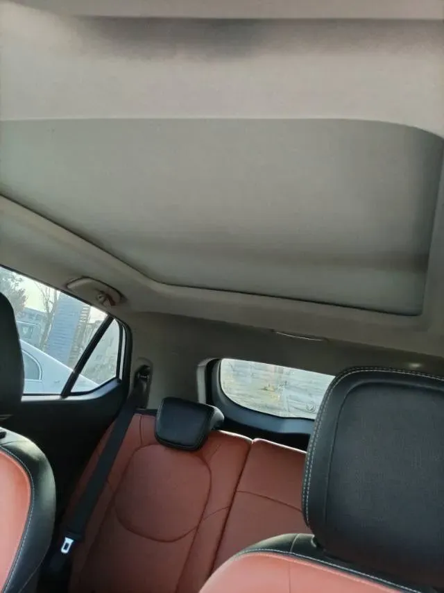 2017 BaoJun 310W 1.5L 105HP L4 6MT,autocango,china used car exporter,china ev exporter,chinese used car exporter,chinese used ev exporter