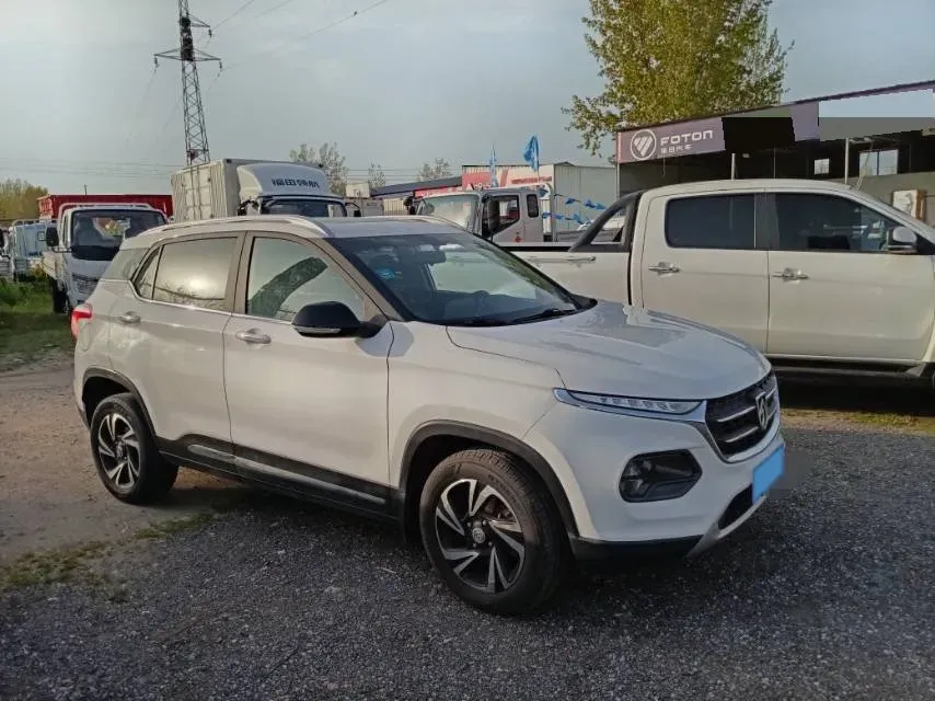 2017 BaoJun 310W 1.5L 105HP L4 6MT,autocango,china used car exporter,china ev exporter,chinese used car exporter,chinese used ev exporter