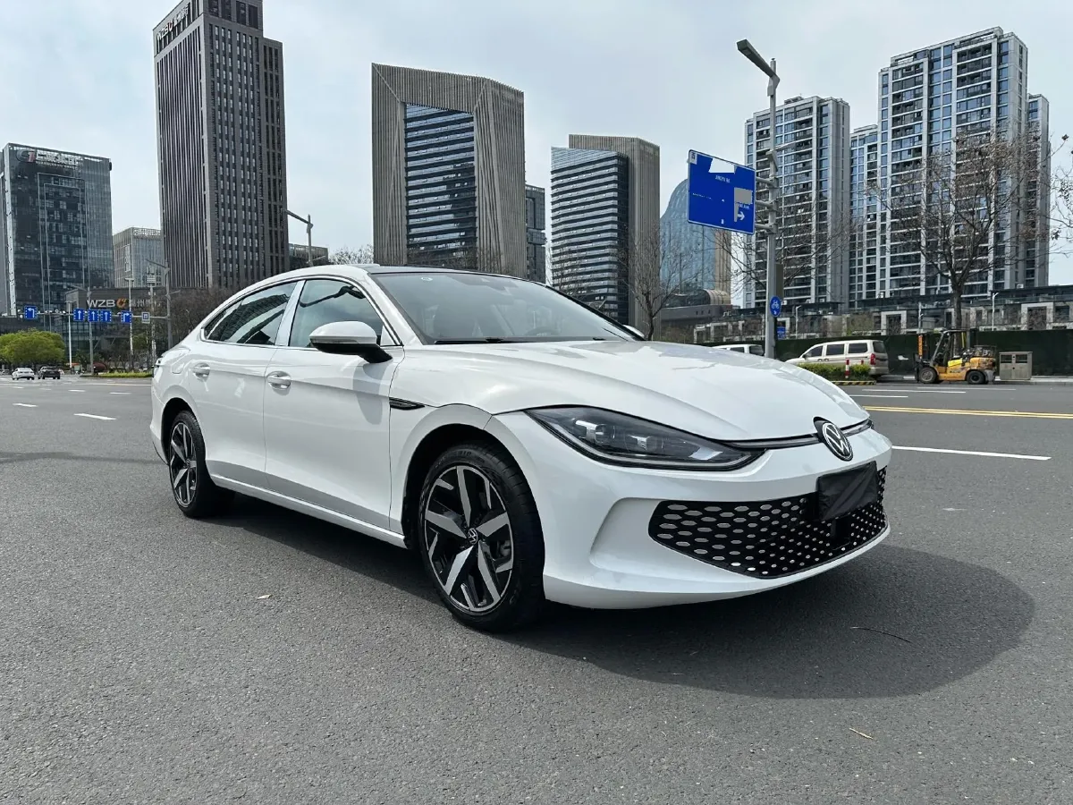 2022 Volkswagen Lavida 1.4T 150HP L4 7DCT,autocango,china used car exporter,china ev exporter,chinese used car exporter,chinese used ev exporter