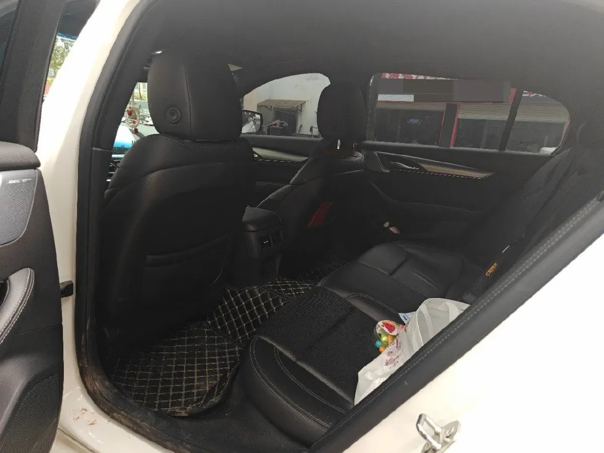 2023 Cadillac CT5 2.0T 237HP L4 10AT,autocango,china used car exporter,china ev exporter,chinese used car exporter,chinese used ev exporter