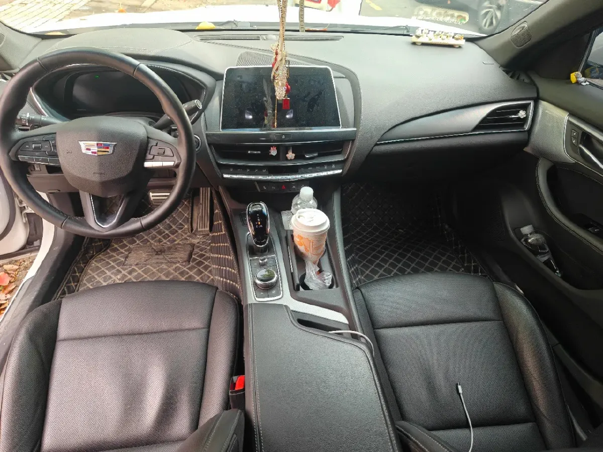 2023 Cadillac CT5 2.0T 237HP L4 10AT,autocango,china used car exporter,china ev exporter,chinese used car exporter,chinese used ev exporter