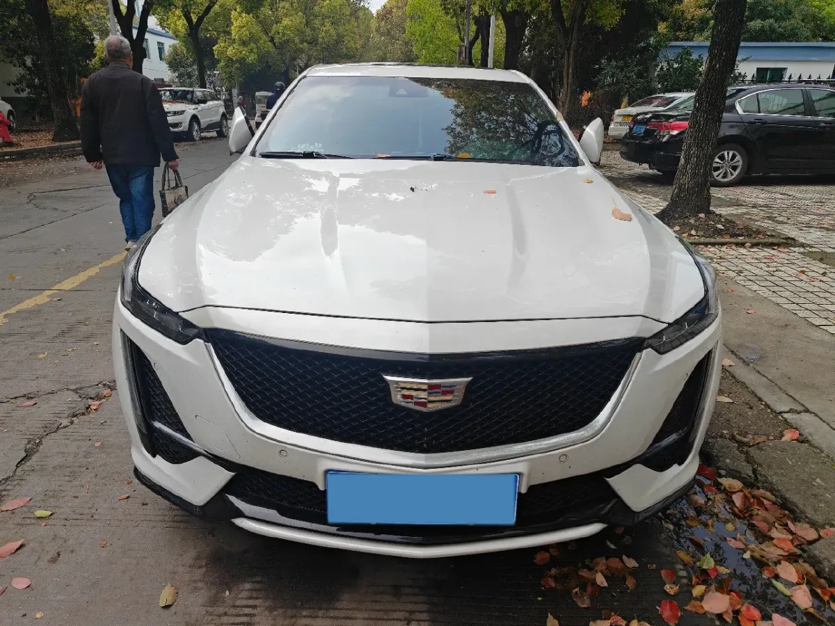 2023 Cadillac CT5 2.0T 237HP L4 10AT,autocango,china used car exporter,china ev exporter,chinese used car exporter,chinese used ev exporter