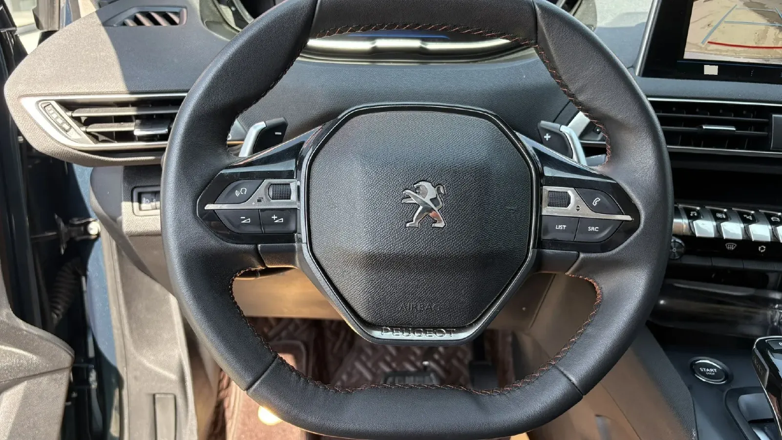 2021 Peugeot 5008 1.6T 170HP L4 8AT,autocango,china used car exporter,china ev exporter,chinese used car exporter,chinese used ev exporter