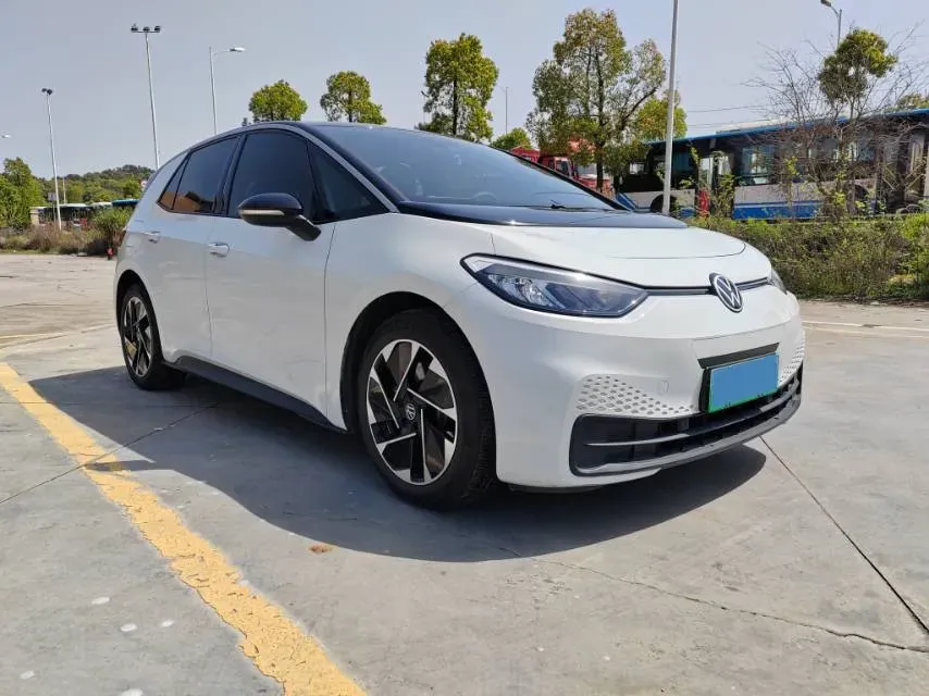 2024 Volkswagen ID.3 BEV 52.8KWH,autocango,china used car exporter,china ev exporter,chinese used car exporter,chinese used ev exporter