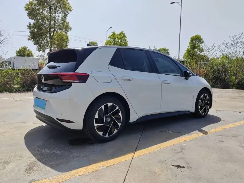 2024 Volkswagen ID.3 BEV 52.8KWH,autocango,china used car exporter,china ev exporter,chinese used car exporter,chinese used ev exporter