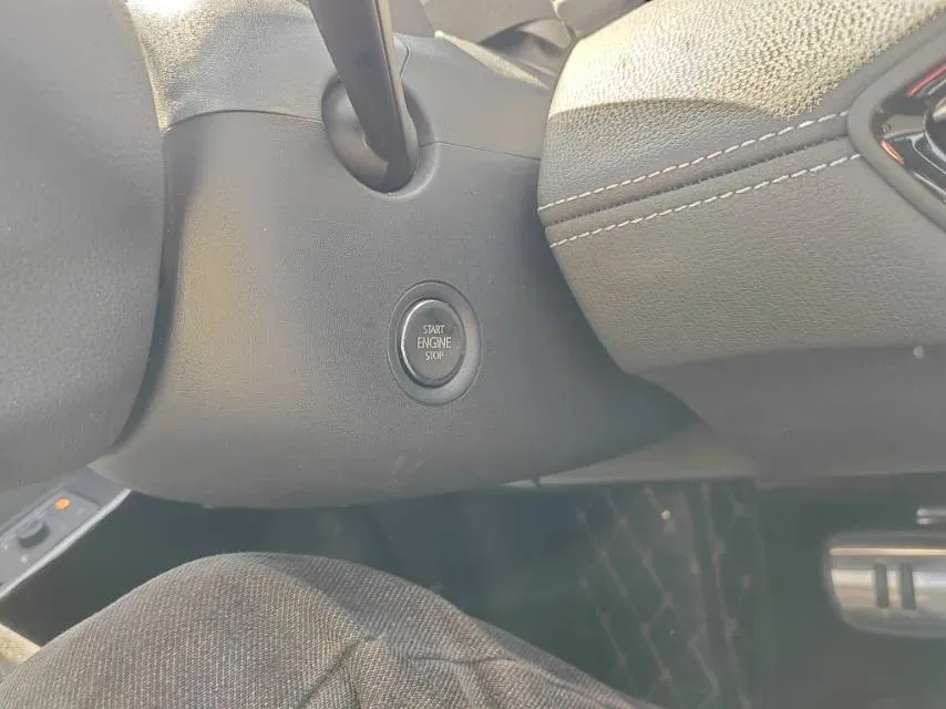 2024 Volkswagen ID.3 BEV 52.8KWH,autocango,china used car exporter,china ev exporter,chinese used car exporter,chinese used ev exporter