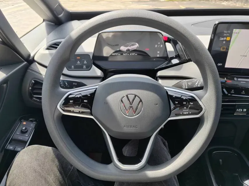 2024 Volkswagen ID.3 BEV 52.8KWH,autocango,china used car exporter,china ev exporter,chinese used car exporter,chinese used ev exporter