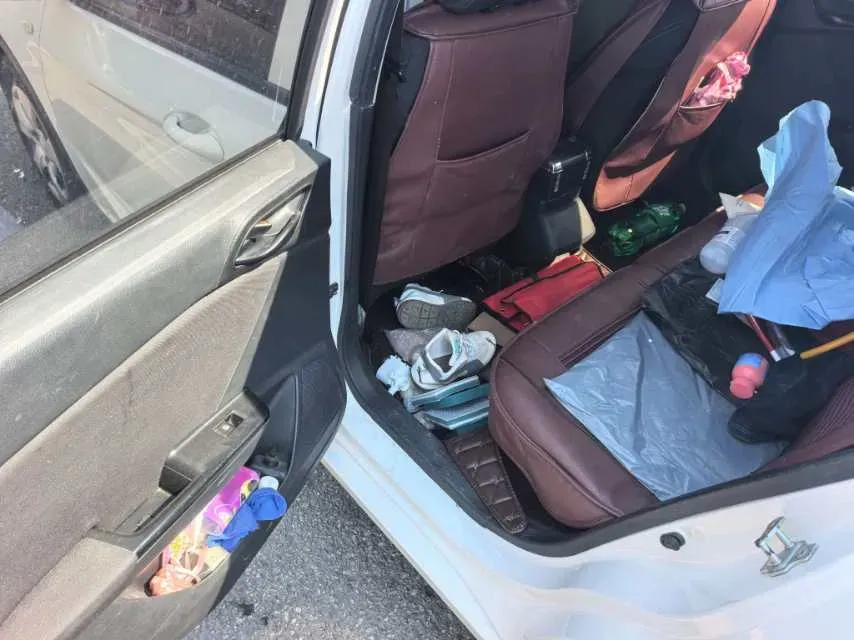 2016 BaoJun 310 1.2L 82HP L4 5MT,autocango,china used car exporter,china ev exporter,chinese used car exporter,chinese used ev exporter