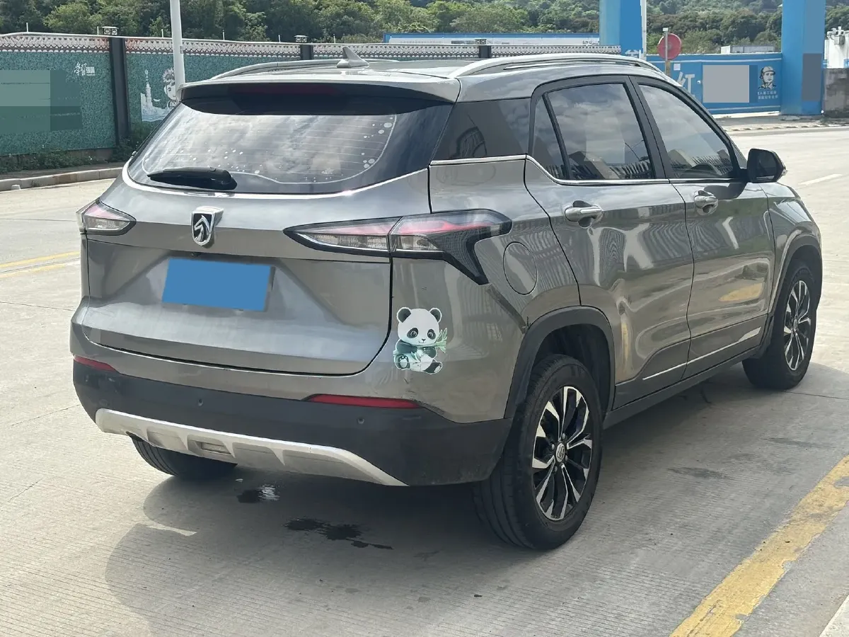 2019 Bestune X40 1.6L 114HP L4 5MT,autocango,china used car exporter,china ev exporter,chinese used car exporter,chinese used ev exporter