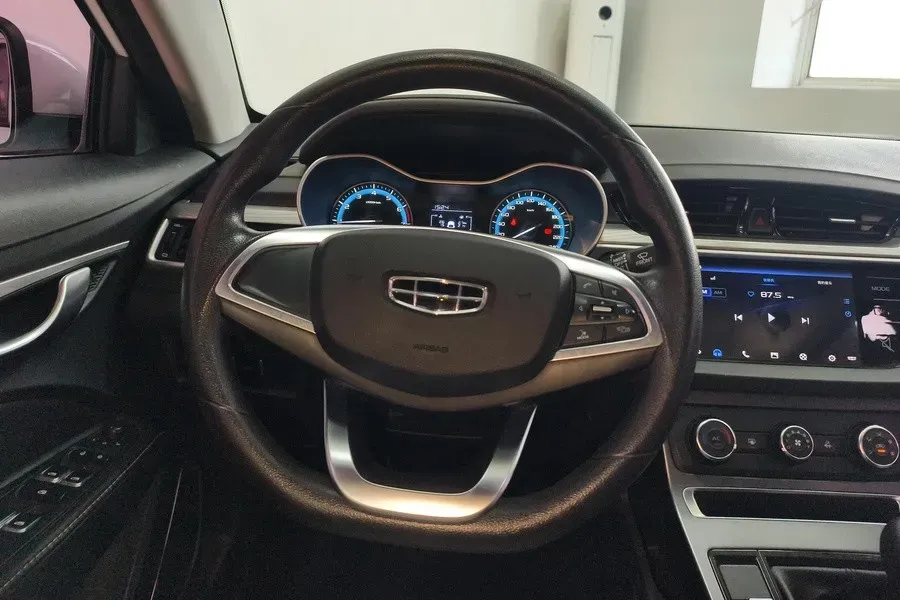 2020 Geely Emgrand 1.5L 109HP L4 5MT,autocango,china used car exporter,china ev exporter,chinese used car exporter,chinese used ev exporter